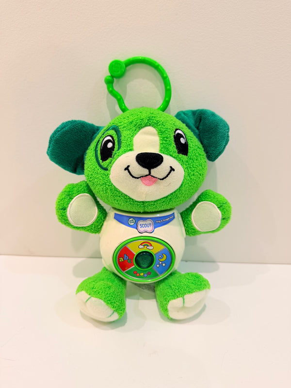 Leapfrog Sing n Snuggle Scout