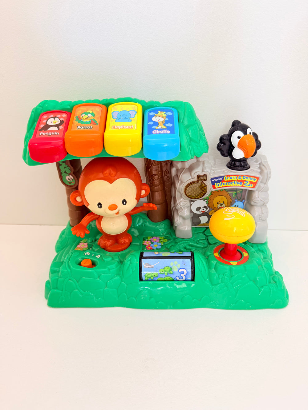 Vtech Learn and Dance Interactive Zoo