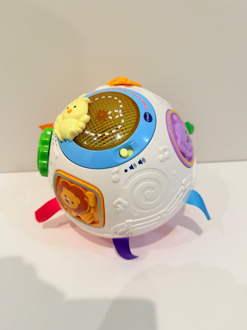 Vtech Crawl and Learn Bright Lights Ball