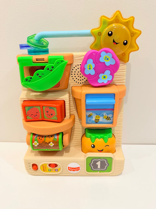 Fisher Price Peek and Play Busy Garden