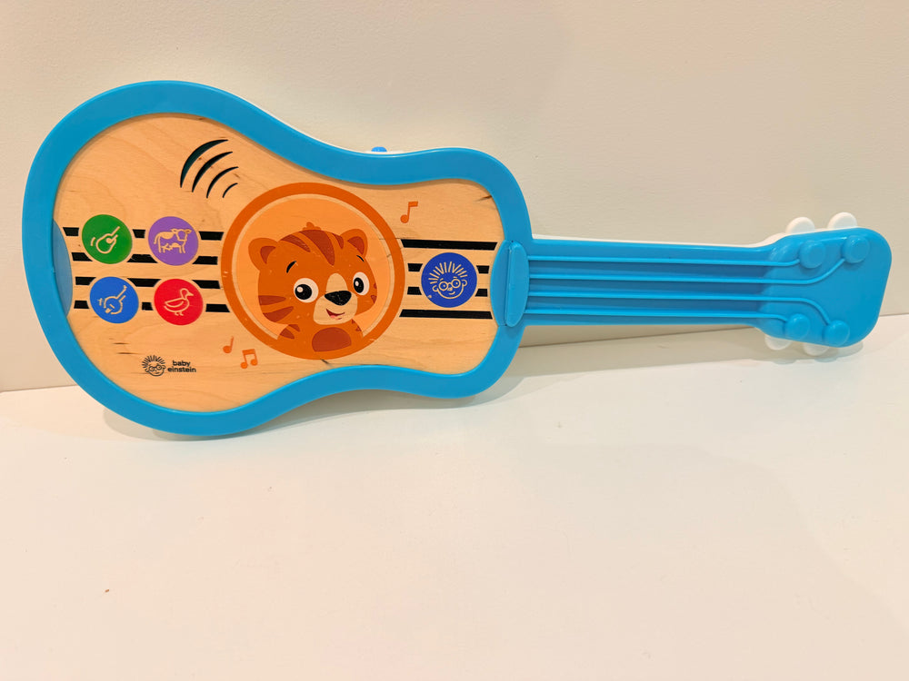 Baby Einstein Sing n Strum Magic Touch Ukulele
