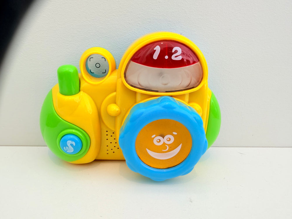 Playgo Press n Snap Camera