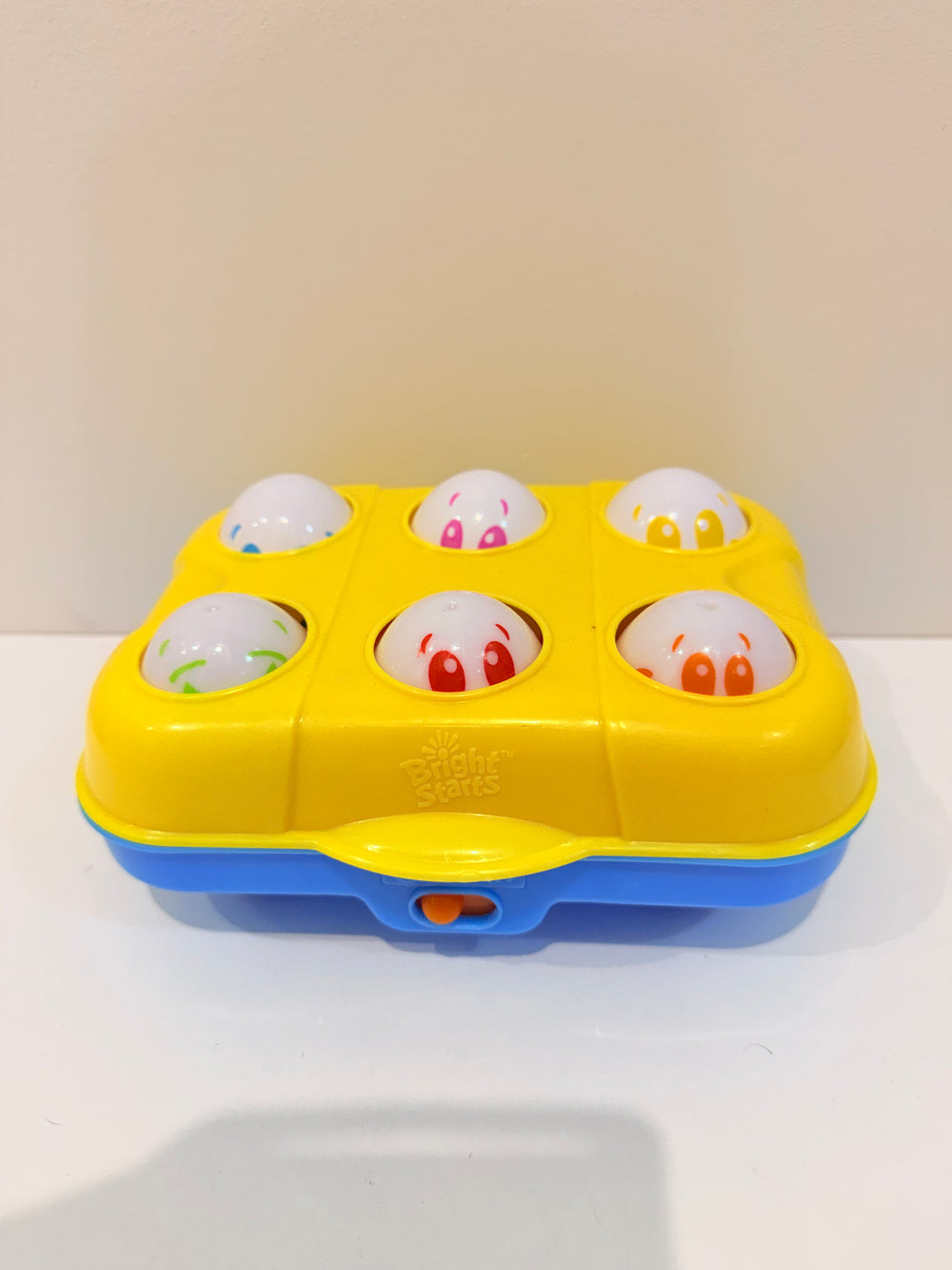 Bright Starts Giggling Gourmet Put n Shake Eggs