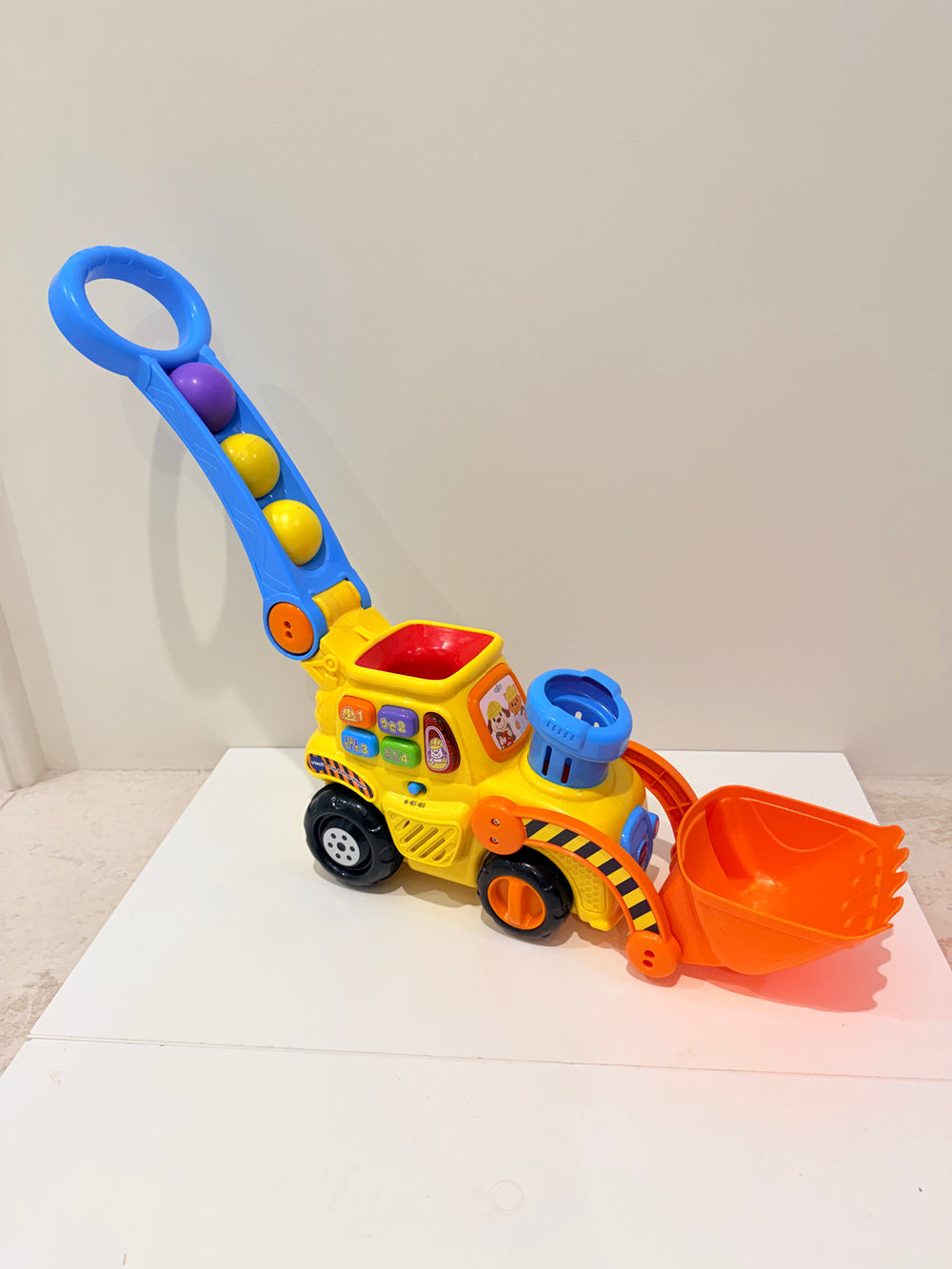 Vtech Push n Pop Dozer